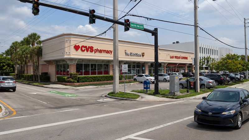 NNN CVS Retail Center Ft. Lauderdale, FL