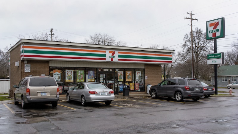 NNN 7-Eleven Corporate Ground Lease Clinton Township (Detroit), MI